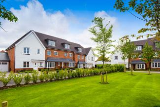 Bersted Park, Homes